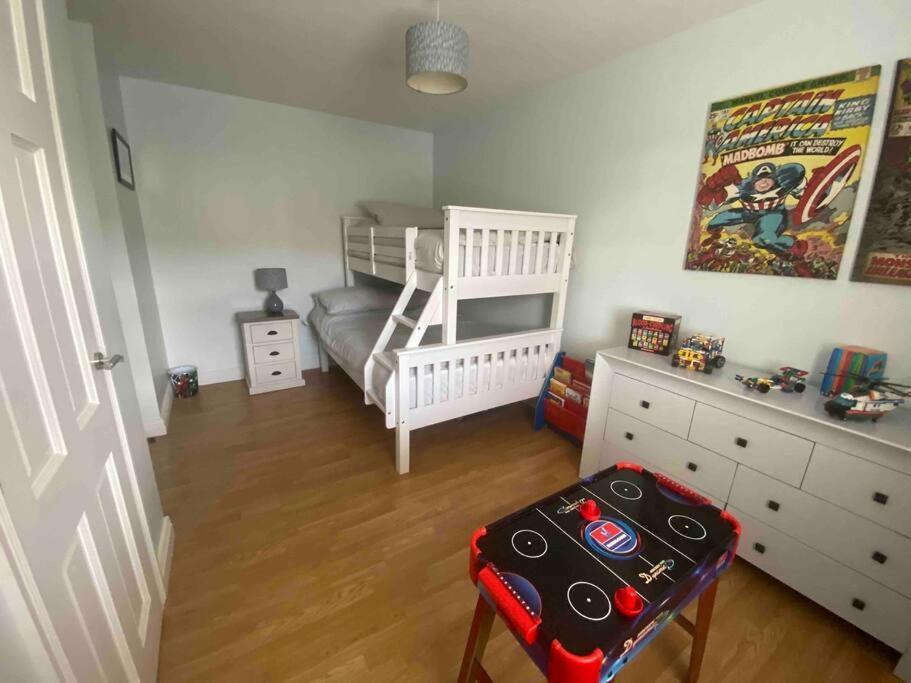 Loughview Gardens - Family Friendly Villa Omagh Bagian luar foto