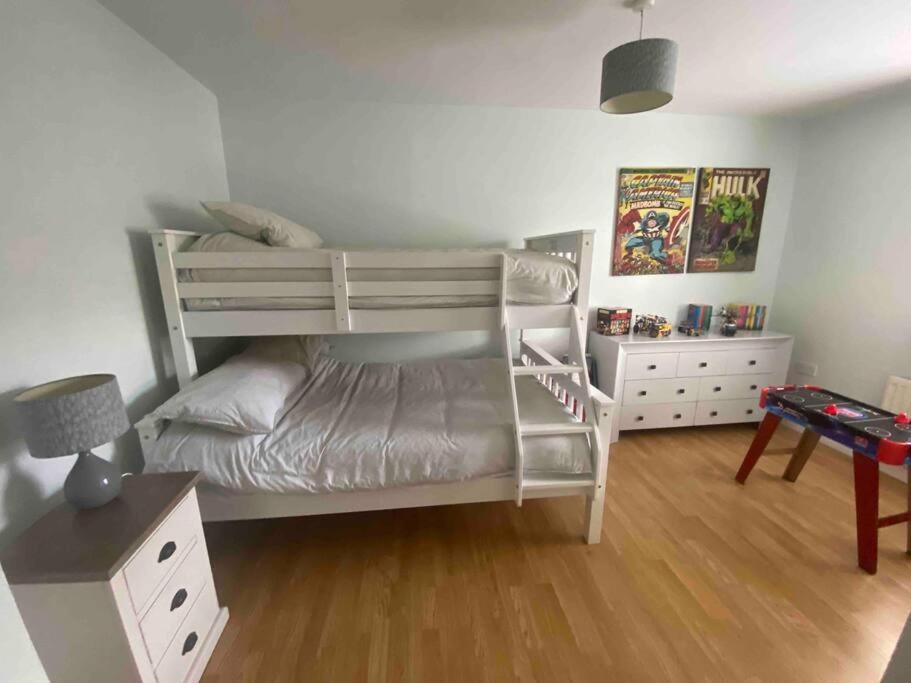 Loughview Gardens - Family Friendly Villa Omagh Bagian luar foto
