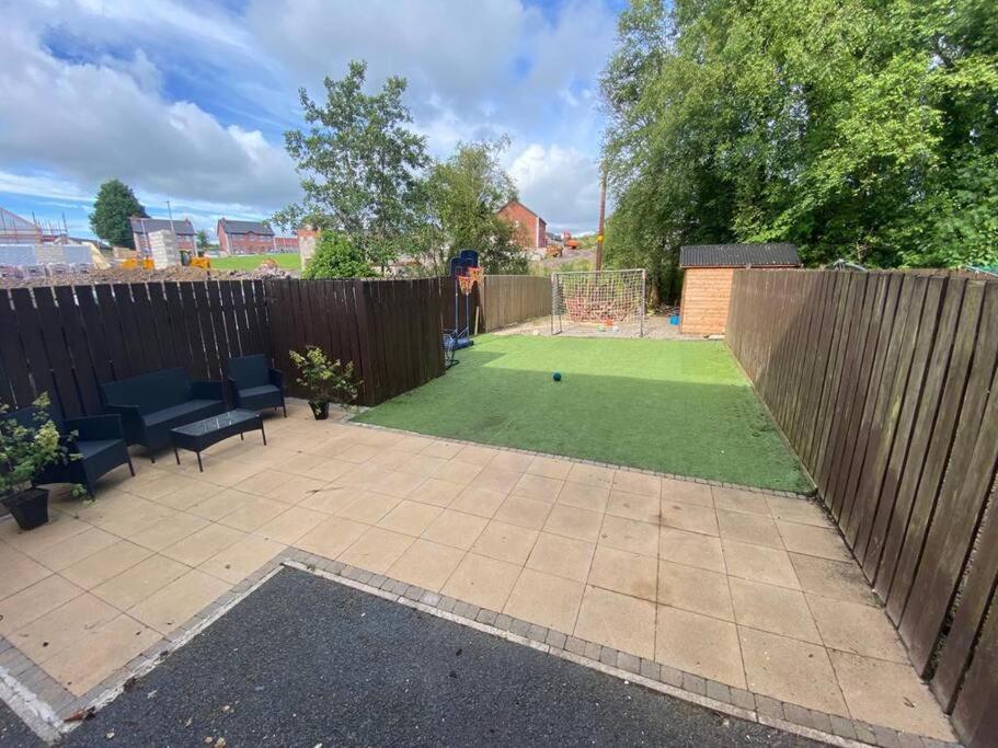 Loughview Gardens - Family Friendly Villa Omagh Bagian luar foto